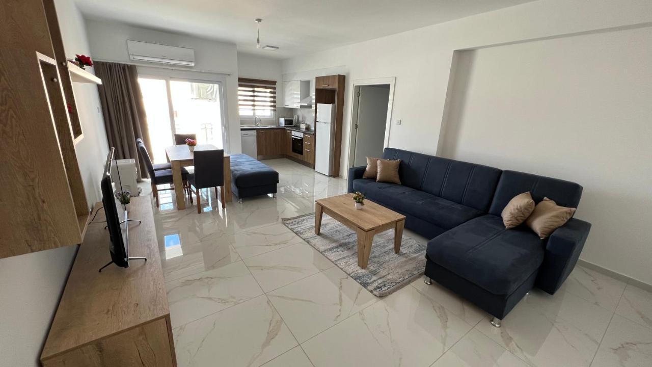 Tetris Apartment Spacious Comfortable Nicosia Ngoại thất bức ảnh