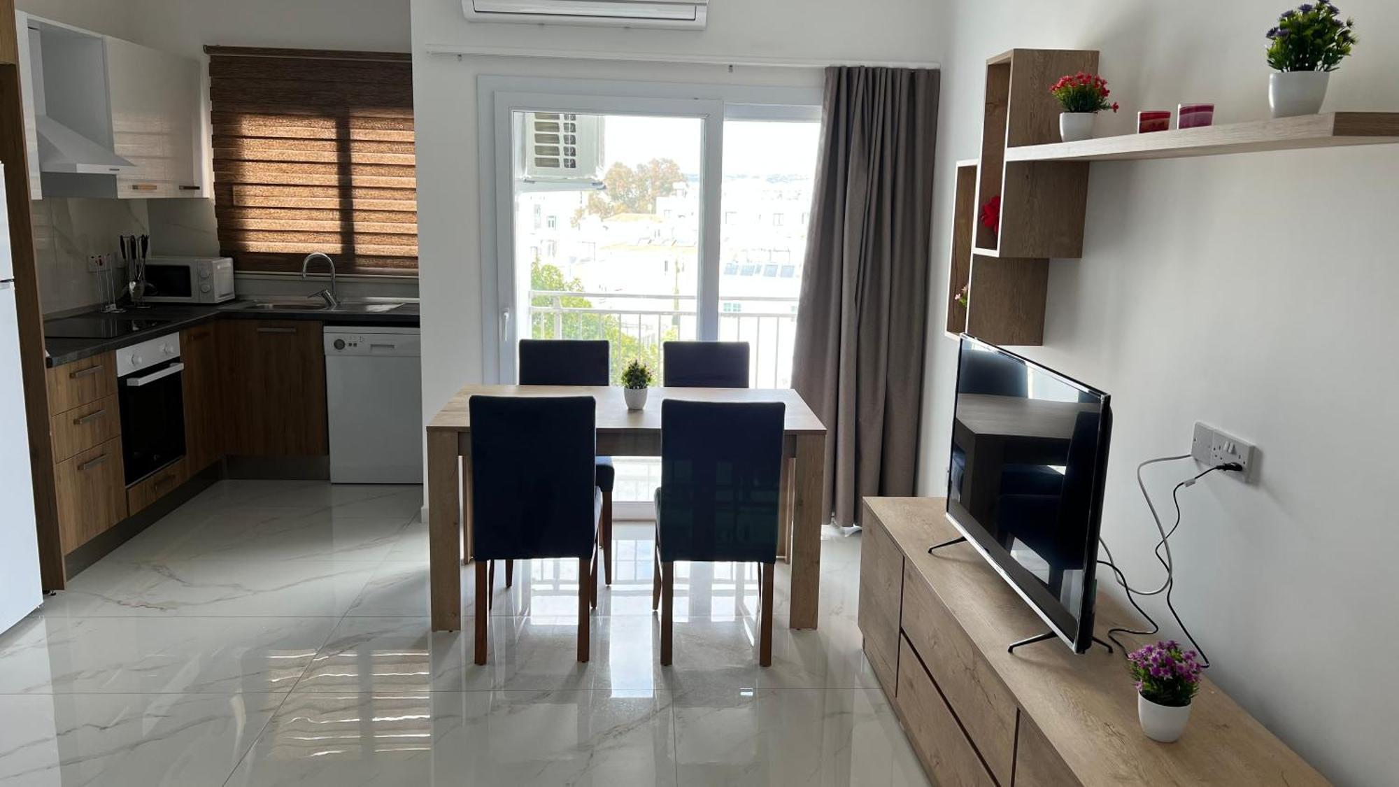 Tetris Apartment Spacious Comfortable Nicosia Phòng bức ảnh