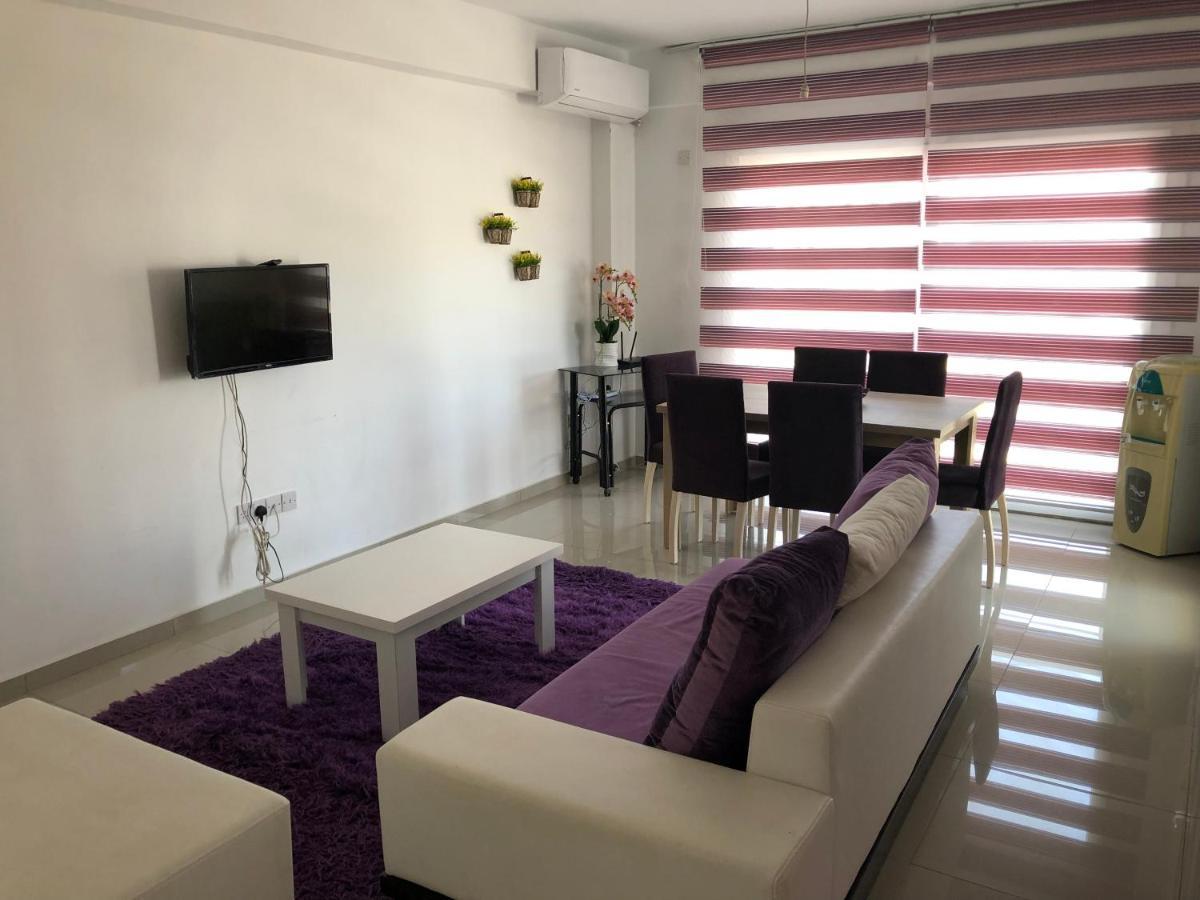 Tetris Apartment Spacious Comfortable Nicosia Ngoại thất bức ảnh