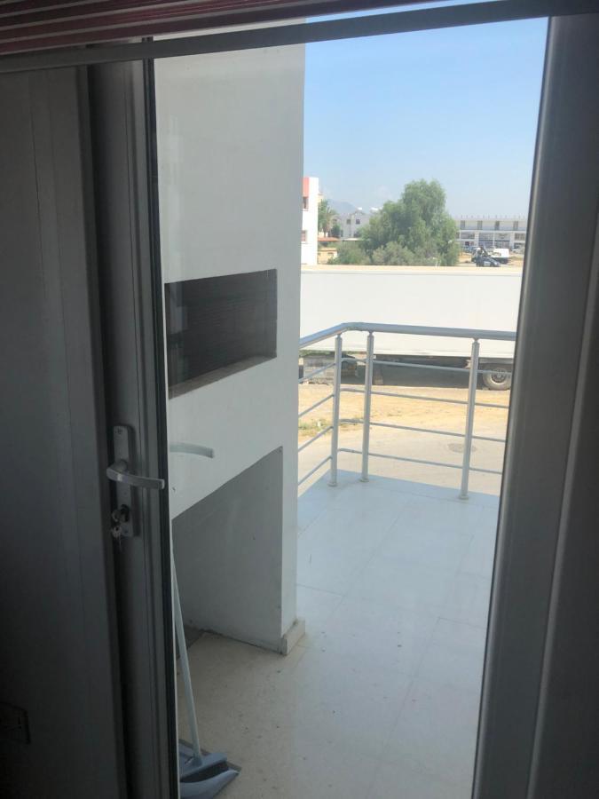 Tetris Apartment Spacious Comfortable Nicosia Ngoại thất bức ảnh